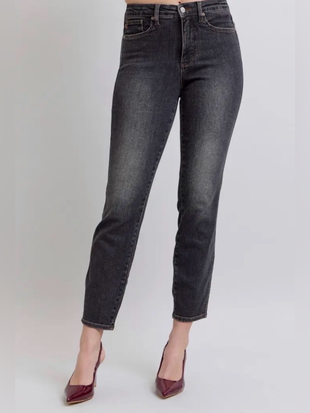 Judy Blue Black Mid Rise Tummy Control Slim Jeans Size 9 NWT